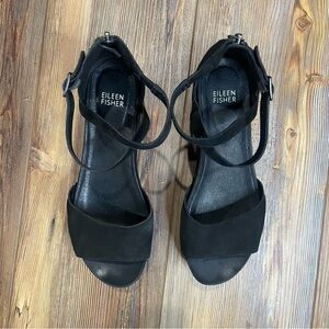 Eileen Fisher Emmy Tumbled Leather Wedge Sandal Suede 2” Ankle Strap Size 7.5